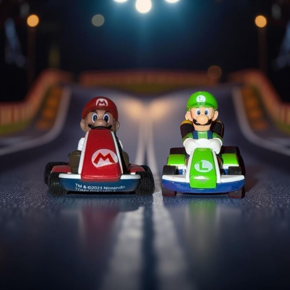 TOMY Impulse Mario Kart Pull Back Racers Surprise Pack Mario & Luigi Race Cars